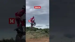 Ducati Desmo250MX 👀 Alessandro Lupino in sella alla nuova Ducati 250