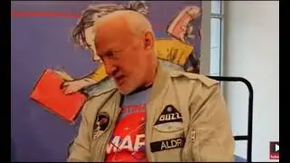 Moon Landings & Buzz Aldrin  🚀  & an 8 yr olds Question   🌖  🌍  💩  🤡