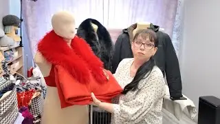 Осталась без красного пальто.