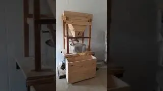 Fabricação  de fuba de moinho  Barracão  Ubaporanga MG