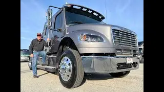 2023 Bolt Freightliner M2 106 (11N231984)