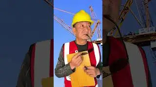 Dangerous High-Altitude Work: Pushing Limits #HighAltitudeWork, #DangerousJobs, #ExtremeChallenge,