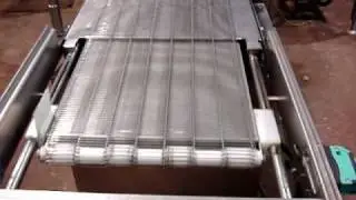FED 600 600 Shuttle Conveyor - Boyd Food Machinery