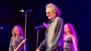 STARSHIP featuring Mickey Thomas - Find Your Way Back (Jefferson Starship cover) - Live Carteret PAC