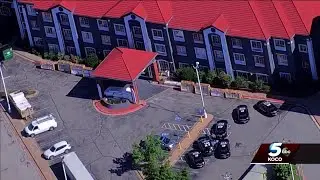 Police investigate homicide after two shot at Oklahoma City hotel