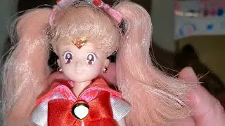 Collection Earth: Sailor Team Sailor Chibi Moon Doll