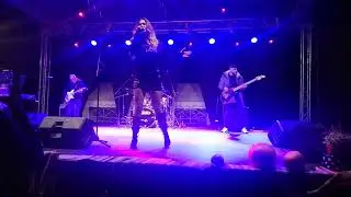 Lidija Bačić Lille LIVE - Dođi (Koncert Vukovarski Etno Sajam 2024 - Phone Camera)