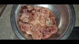 Chicken curry ki recipe @lalitasingh5102 
