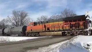 BNSF Tier 4 Unit on H-DMOGAL Freight Train