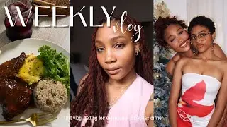 WEEKLY VLOG: FIRST VLOG, GETTING LOC EXTENSIONS, CHRISTMAS DINNER WITH FRIEND + MORE