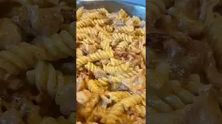 Aszalt paradicsomos csirk&eacute;s t&eacute;szta