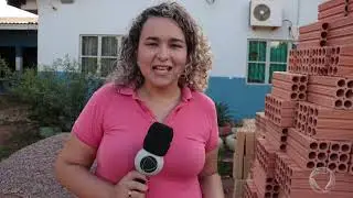 Mutirão de construção do muro na Escola Creuslhi de Souza Ramos