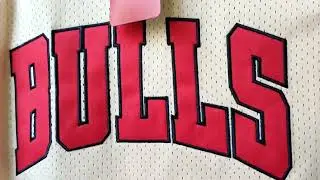 Баскетбольна джерсі New Collection Hardwood Classics Chicago Bulls NBA Michael Jordan №23 бежевая