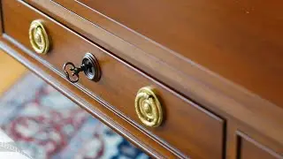 Monticello Universal Table