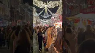 Regent Street Packed With Tourists Under Christmas Lights 🎄