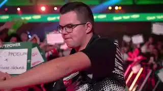 Gian van Veen Walk On - 2026 World Darts Championship R4