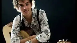 TRIAELA by Roland Dyens (Thibault Cauvin, guitar)