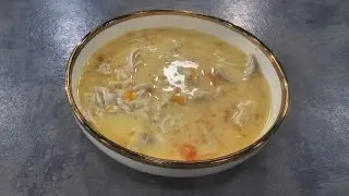 Rreze Dielli - Sup&euml; pule me oriz, shije dhe plot vlera nga zonja Albana
