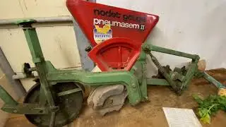 Présentation d’un élément de semoir Nodet Pneumasem II