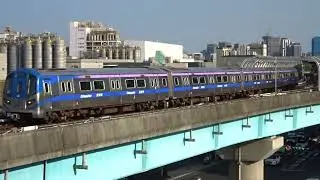 桃園機場捷運1000型普通車長庚醫院進出站