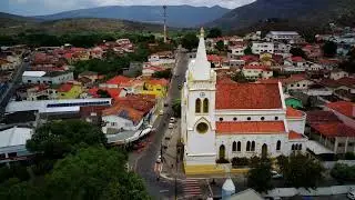 Pra&ccedil;a Central de Almenara-MG (4k)