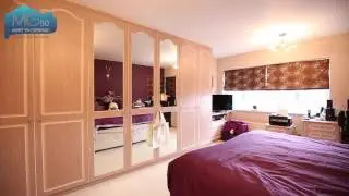 Edgwarebury Lane, Edgware, HA8