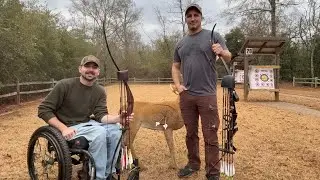 Традиционная стрельба из лука из инвалидной коляски! Это было так весело!