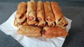 SALCHICHAS ENVUELTAS EN MASA FREIDAS EN LA SARTEN