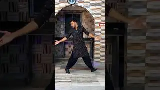 Smile or Dance..?? | Gulfu sheikh | Shah rukh khan | Marjaani | Dance | Bollywood #kolkata #srk