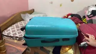 What is in suitcase🤔😀😂