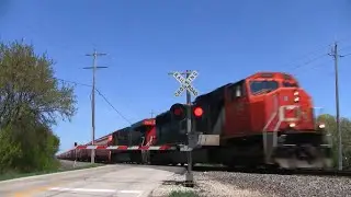 CN Freight Train - Wheatland