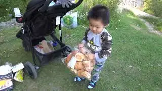 Going to the Park feed the Duck