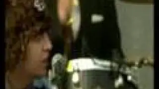 THE KOOKS - SHE MOVES IN HER OWN WAY... @ V FESTIVAL 2008
