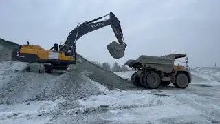 Ковши скальные сверхусиленные Reschke Rus на на добыче НСМ