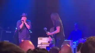 Foo Fighters - 10/28/2021 @ House of Blues Cleveland - Pretender (w Danny Clinch on Harmonica)