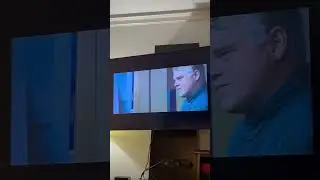 Широкоэкранный на весь экран на широкоэкранном телевизоре