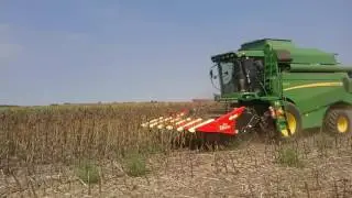 John Deere W440