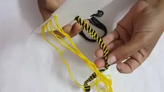 How to make thread bracelets // easy diy bracelets // friendship bracelets making tutorial