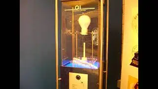 Philips QL lamp demonstration Philips museum 2005