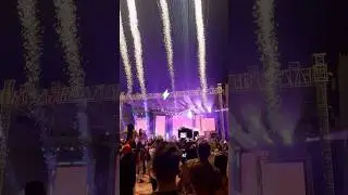 King Live at VH1 Pune ❤️ #viral #famous #travel #food #music #vh1 #king #live #pune #viralvideo