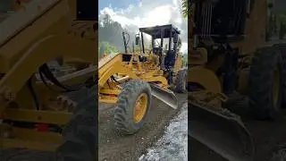 CAT 120K Motor Grader for Leveling the Ground #caterpillar #construction #roadmaking