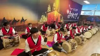 2025년 12월 24일