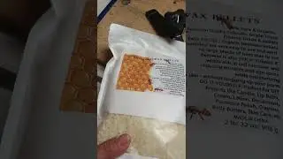 Carnauba wax and bee's Wax