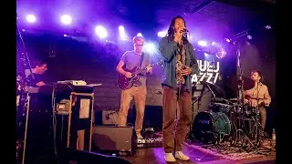 Eazz.Band 