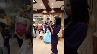 best anchor for birthday party in Vadodara Anchor Princy call 9909070851