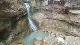 Hiking to Eden Falls at Lost Valley