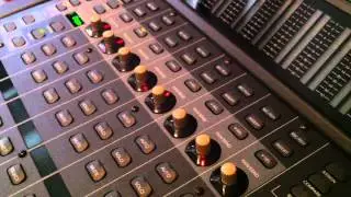 Mackie HUI Demo