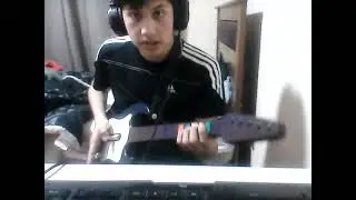 Cómo usar una guitarra de Guitar Hero | AtlaZR