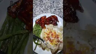 Bbq chicken, baked potatoes, & green beans. Subscribe for more💕 #trending #foodie #relatable #fyp