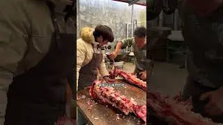赶集碰见了卖牛架子的 熬一锅大家一起吃 拿的严 #我的乡村生活 #记录真实生活 #新农人计划2024